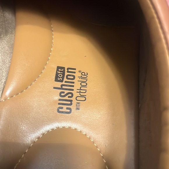 Size 13 men’s Clark’s - Picture 3 of 5